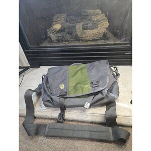 Timbuk2 Gray & Green Medium Classic Messenger Bag Bicycle Shoulder Strap
